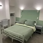 Hotel Le Parisien